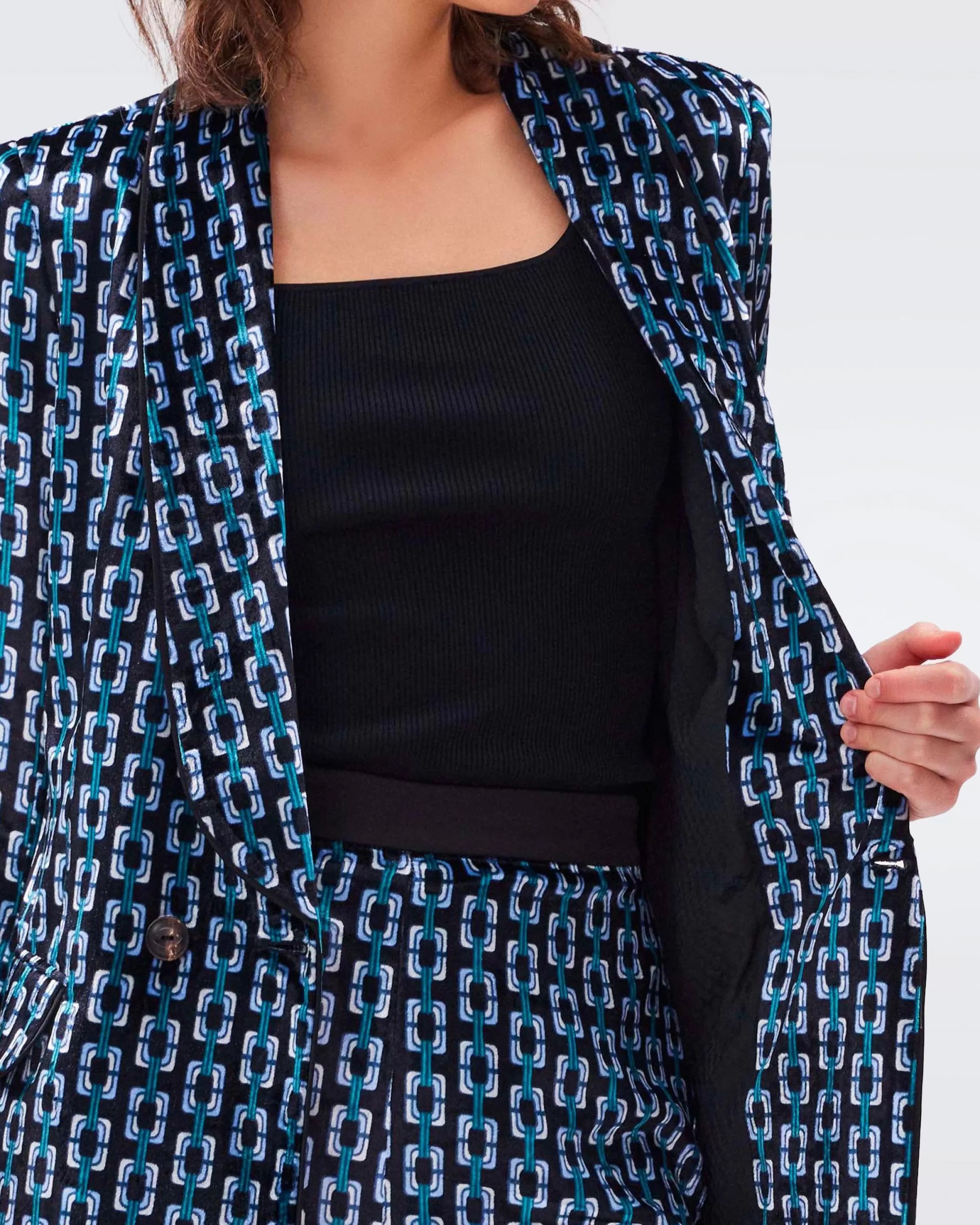 dvf Chiana Velvet Jacket in Chain Geo Multi Signature Blue Hot