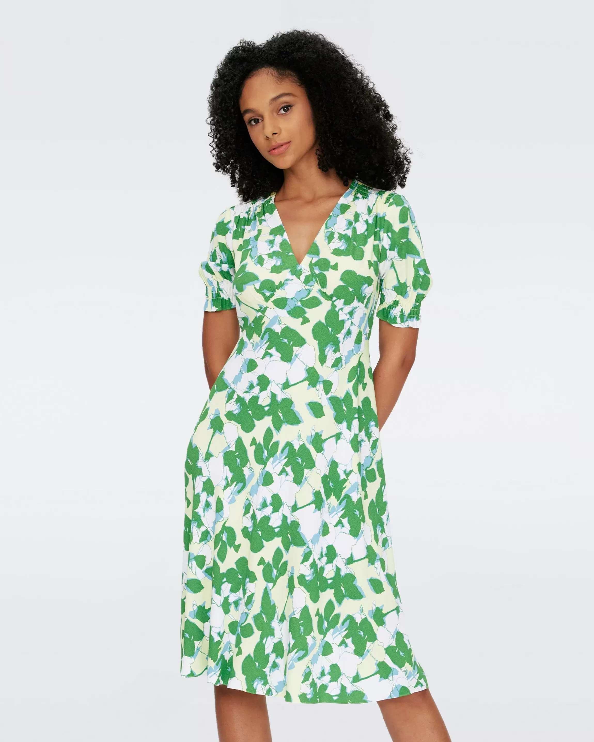 dvf Jemma Dress in Earth Floral Multi Chartreuse Fashion